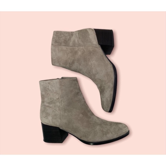 Sam Edelman Womens Ankle Boots Size 9M Light Gray Suede Block Heel Side Zipper - Picture 1 of 7